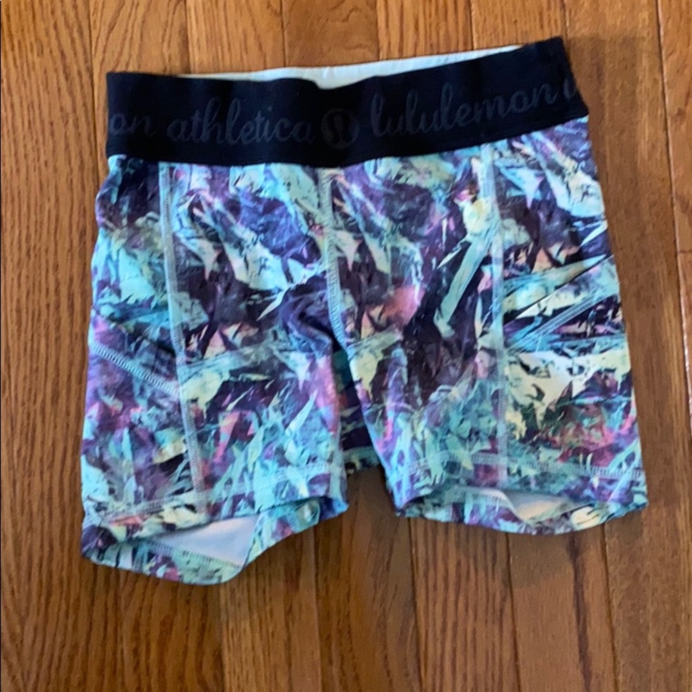 EUC lululemon biker shorts.  Size 2